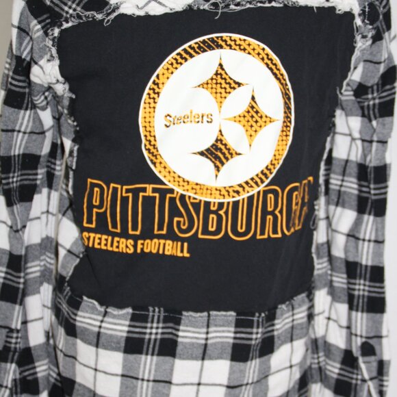 Steelers Flannel Pittsburgh Upcycled Women's Button Down NFL Football Size XS - Picture 2 of 6